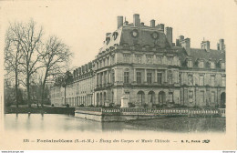 CPA Fontainebleau-Etang Des Carpes Et Musée Chinois-124-Timbre      L1753 - Fontainebleau