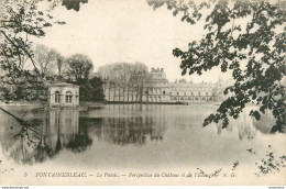 CPA Fontainebleau-Le Palais-Perspective Du Château-5      L1824 - Fontainebleau