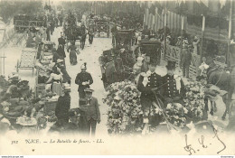 CPA Nice-La Bataille De Fleurs-302-Timbre       L1796 - Autres & Non Classés