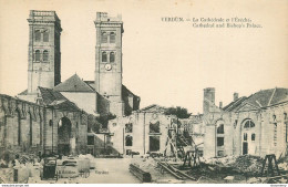 CPA Verdun-La Cathédrale Et L'évêché      L1768 - Verdun