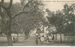 CPA Dakar-Rue Des Essarts Et Place Protét      L1862 - Senegal