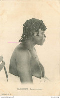 CPA Madagascar-Femme Seins Nus Antandroy      L1830 - Madagaskar