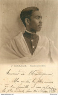 CPA Madagascar-Fonctionnaire Hova-3      L1830 - Madagaskar