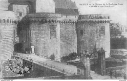 CPA Nantes-Le Château De La Duchesse Anne-L'entrée Et Son Pont Levis-Timbre     L2160 - Nantes