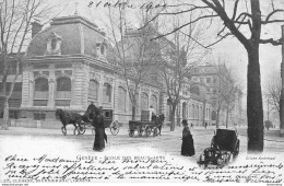 CPA Genève-Ecole Des Beaux Arts-Timbre      L2153 - Genève