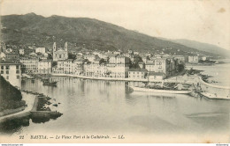 CPA Bastia-Le Vieux Port Et La Cathédrale-22      L2150 - Bastia