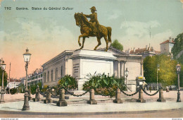 CPA Genève-Statue Du Général Dufour-752-Timbre    L2114 - Genève