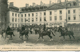 CPA Saumur-Ecole D'application De Cavalerie-Reprise Des Officiers étrangers-26     L2113 - Saumur