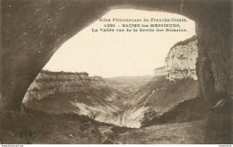 CPA Baume Les Messieurs-La Vallée Vue De La Grotte Des Romains        L2206 - Baume-les-Messieurs