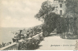 CPA Bordighera-Giardino Garnier-Timbre      L2296 - Altri & Non Classificati