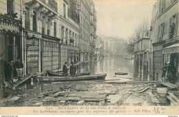 CPA Paris-Inondation De La Rue Gros à Auteuil    L2283 - Alluvioni Del 1910