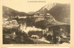 CPA Briançon-L'église Et Les Forts Avancés      L2268 - Briancon