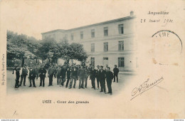 CPA Angoulême-Lycée-Cour Des Grands   L2256 - Angouleme