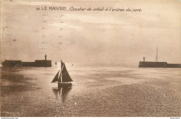 CPA Le Havre-Coucher De Soleil à L'entrée Du Port-78    L2332 - Zonder Classificatie