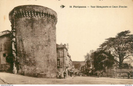 CPA Périgueux-Tour Mataguerre Et Cours Fénelon-58   L2317 - Périgueux