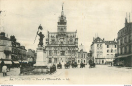 CPA Compiègne-Place De L'hôtel De Ville-2-Timbre   L2316 - Compiegne