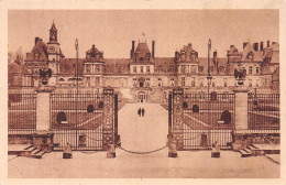 77-FONTAINEBLEAU-N°4475-G/0213 - Fontainebleau