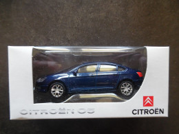 CITROEN C5 QUATRE PORTES BLEU FONCE  64eme NOREV - Norev