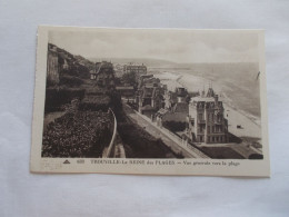 TROUVILLE LA REINE DES PLAGES   ( 14 Calvados ) VUE GENERALE VERS LA PLAGE - Trouville