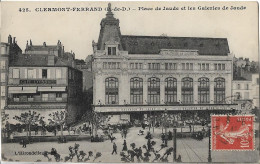 CLERMONT FERRAND - Place De Jaude Et Les Galeries De Jaude - Clermont Ferrand