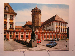 Bayreuth - Altes Schloss In Bayreuth Mit Maximiliandenkmal - Bayreuth