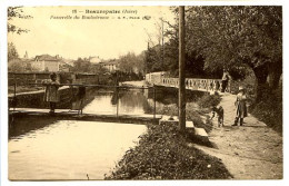 CPA 9 X 14  Isère  BEAUREPAIRE Passerelle Du Boulodrome - Beaurepaire