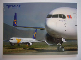 Avion / Airplane / MIAT - MONGOLIAN AIRLINES / Boeing B737-8MAX / Chinggis Khaan / Airline Issue - 1946-....: Era Moderna