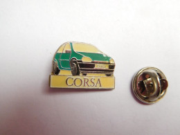 Beau Pin's  , Auto Opel Corsa , Verso Quadrillé - Opel