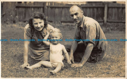 R039987 Old Postcard. Woman With Man And Child - World