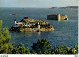 29 CARENTEC N°MX 6551 Château Du Taureau Ile Louët De Pen Al Lann Phare VOIR DOS - Carantec