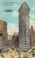 ETATS-UNIS - New York City - Flat Iron Building - Broadway And Fifth Avenue - Carte Postale Ancienne - Other Monuments & Buildings