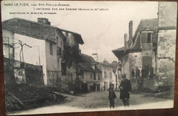 CPA 24 Dordogne, Le Fleix,l'Ancienne Rue Aux Canons, Animée, éd Guillier, écrite En 1908 - Autres & Non Classés
