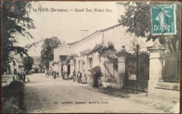 Cpa 24 Dordogne Le Fleix, Grand'Rue Maison Key, Animée, éd Binard Ste Foy La Grande 33 - Autres & Non Classés