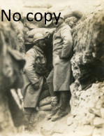 PHOTO FRANCAISE - POILUS DANS UNE TRANCHEE DU MONT TETU AU NORD DE MASSIGES PRES DE VIRGINY MARNE - GUERRE 1914 1918 - Guerra, Militari