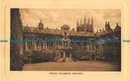 R041258 Oriel College. Oxford - World