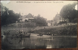 Cpa 24 Dordogne Le Fleix, Le Quai Et La Rue Des Canons, Gabarre Et Sa Marchandise Barriques, Animée, écrite En 1913 - Autres & Non Classés