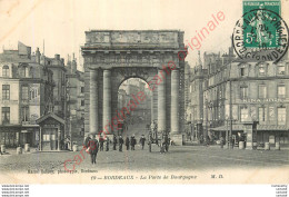 33.  BORDEAUX . La Porte De Bourgogne . - Bordeaux