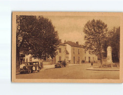 TREZELLES : Place Et Monument Aux Morts - état - Autres & Non Classés