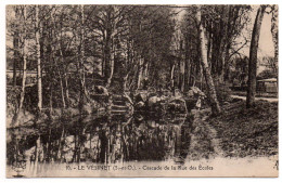 78 / LE VESINET - Cascade De La Rue Des Écoles - Le Vésinet