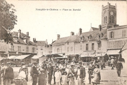 Neauphle Le Château - Place Du Marché - Autres & Non Classés