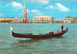 VIEW OF VENICE, ITALY. USED POSTCARD My3 - Venezia (Venice)