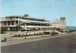 *CPM  - 06 - NICE -  L'Aéroport De Nice-Côte-d'Azur - Vue Prise De La Piste - Transport (air) - Airport