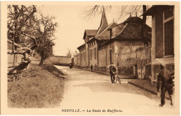 FRANCE - NERVILLE - La Route De Maffliers - Cycliste - - Andere & Zonder Classificatie