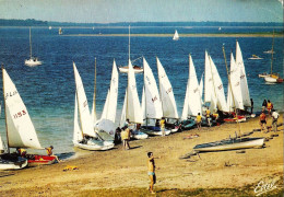 *CPM  - 10 - LAC De La Forêt D'Orient - Départ De Voiliers - Sonstige & Ohne Zuordnung