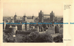 R041544 Tower Of London. General View From The N. W. Ministry Of Works. Crown - Other & Unclassified
