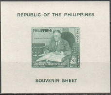 O0039 Imperf Philippines Franklin Roosevelt Airmail Stamps On Stamps 1Bl Mnh - Autres & Non Classés