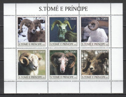 O0148 2003 S. Tome & Principe Fauna Wild Animals Ram Kb Mnh - Sonstige & Ohne Zuordnung