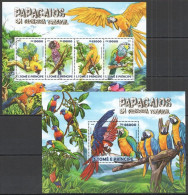 St1491 2015 S. Tome & Principe Fauna Birds Parrots Kb+Bl Mnh - Andere & Zonder Classificatie