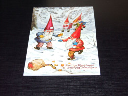 75587-          KABOUTERS / GNOMES / GNOME / GNOMI / GNOMOS  MERRY CHRISTMAS / JOYEUX NOËL / FROHE WEIHNACHTEN / BUON NA - Otros & Sin Clasificación