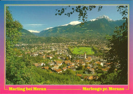 1 AK Italien / Italy * Blick Auf Den Ort Marling Bei Meran - Luftbildaufnahme - Region Trentino-Südtirol * - Altri & Non Classificati